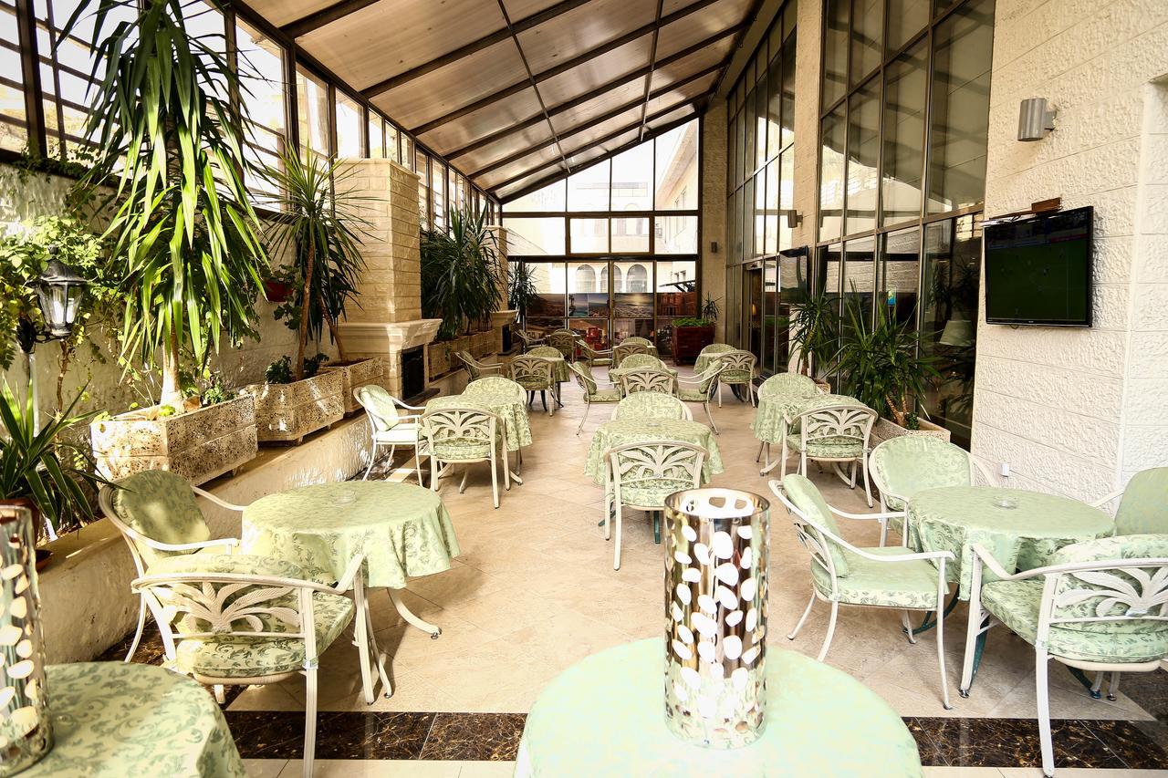 Al Fanar Palace Hotel And Suites Amman Buitenkant foto