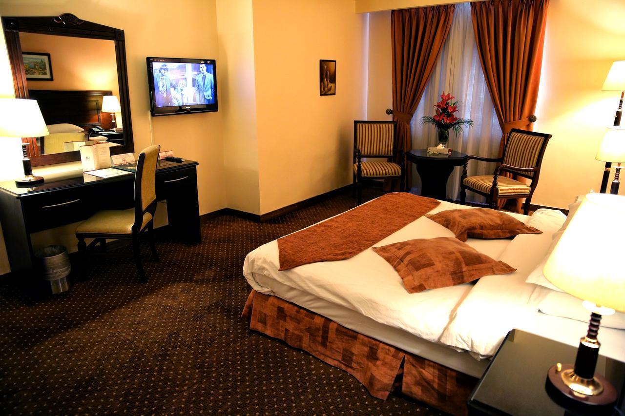 Al Fanar Palace Hotel And Suites Amman Buitenkant foto