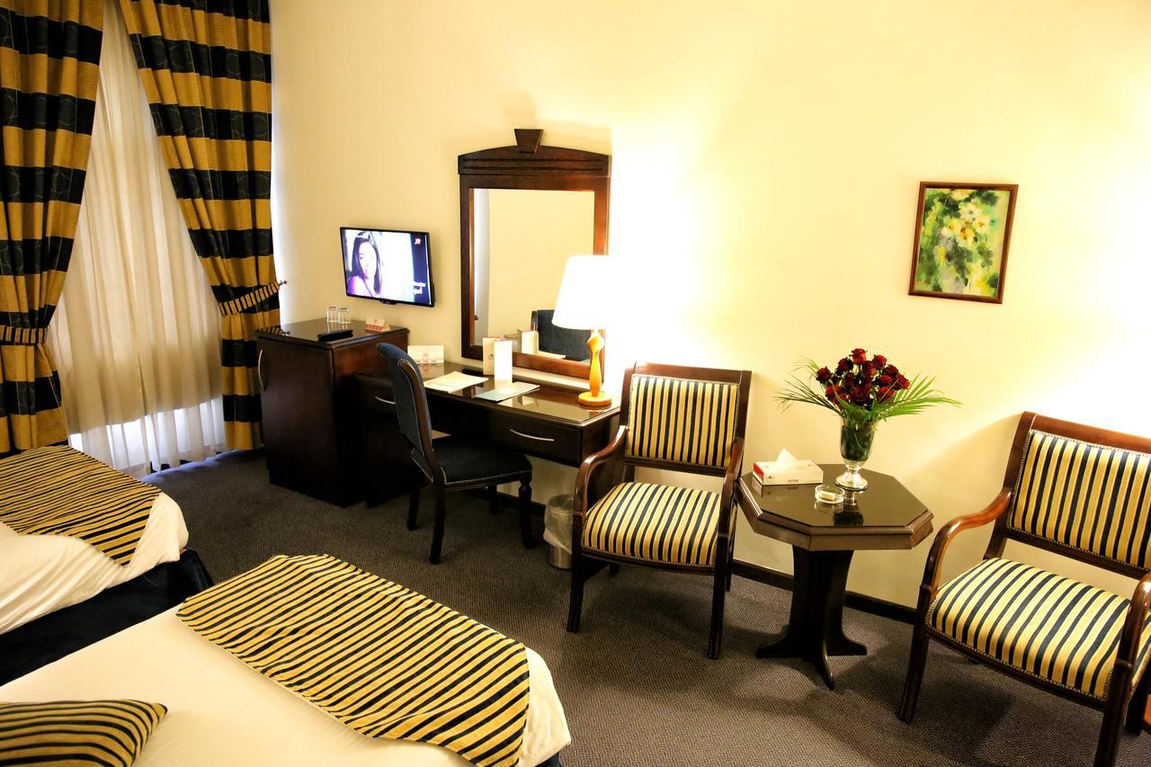 Al Fanar Palace Hotel And Suites Amman Buitenkant foto