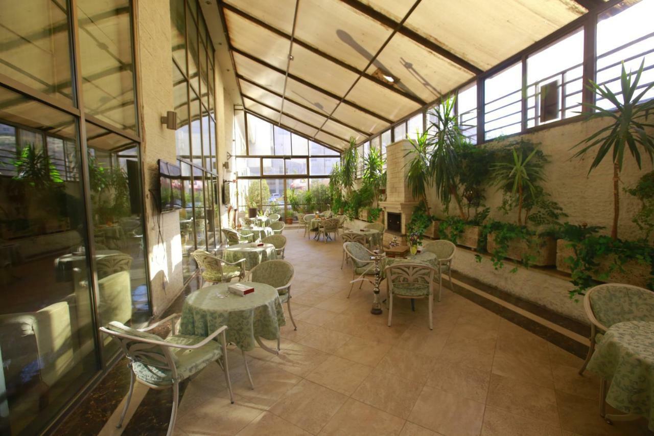 Al Fanar Palace Hotel And Suites Amman Buitenkant foto