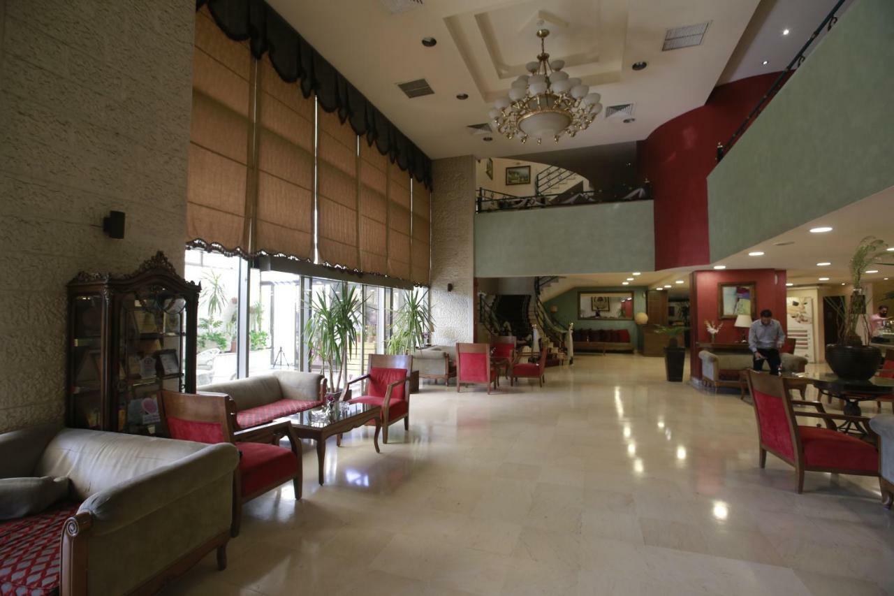 Al Fanar Palace Hotel And Suites Amman Buitenkant foto