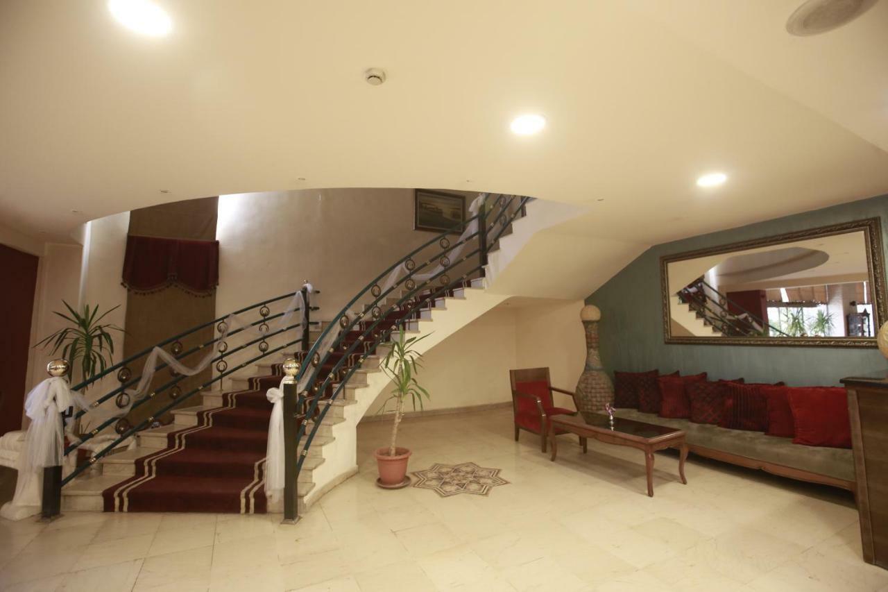 Al Fanar Palace Hotel And Suites Amman Buitenkant foto